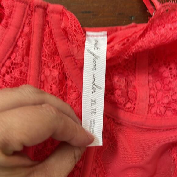 NWT UO Out From Under Modern love underwire boning lace buster corset top sz XL - Picture 4 of 5
